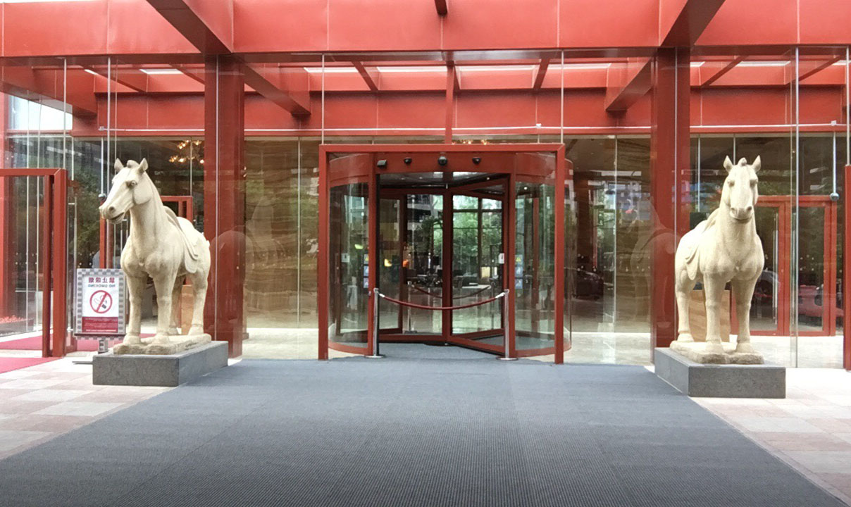 西安香格里拉大酒店多玛凯拔三翼旋转门